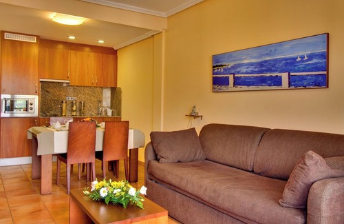 Denia Apartment | Ona Ogisaka Garden