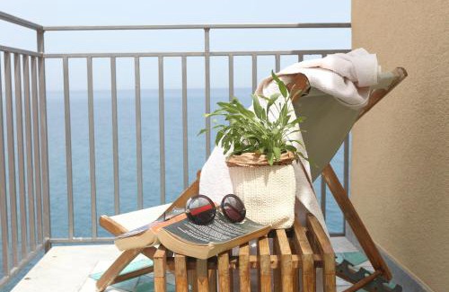 Old Town Apartment | Ondina (by Vacation Service)