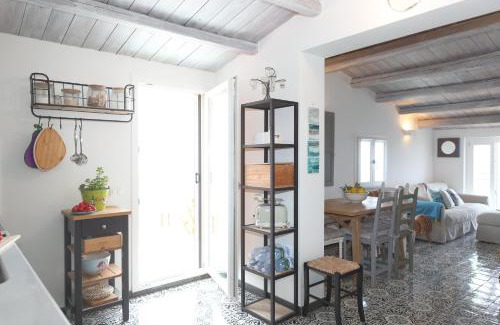 Old Town Apartment | Ondina (by Vacation Service)