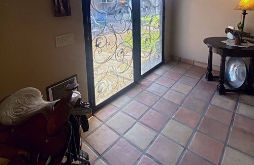 Rosedale Cottage | One and Only Casitas Style Living in Bakersfield