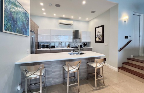 Cabes Point Villa | ONE BEACH ROAD; 6 Bedroom, 5 1/2 Bath Beachfront Oasis St Thomas VI