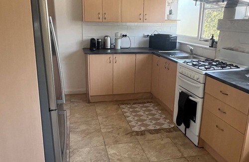 Coogee Apartment | One Bed Courtyard Apartment - Coogee Beach