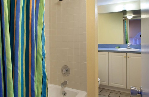 Daytona Beach Shores Resort | One Bedroom Luxury Condo, Daytona Beach, Florida (1895032)