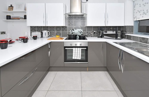 Birmingham Apartment | One Bedroom @ Aboyne Close Birmingham - Exclusive