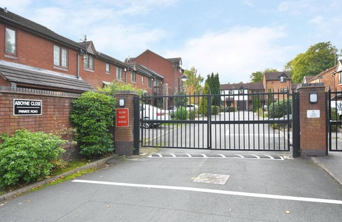 Birmingham Apartment | One Bedroom @ Aboyne Close Birmingham - Exclusive