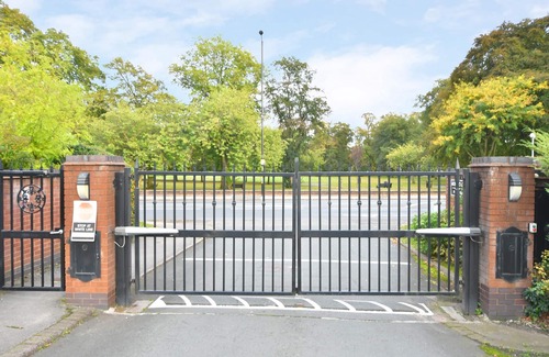 Birmingham Apartment | One Bedroom @ Aboyne Close Birmingham - Exclusive