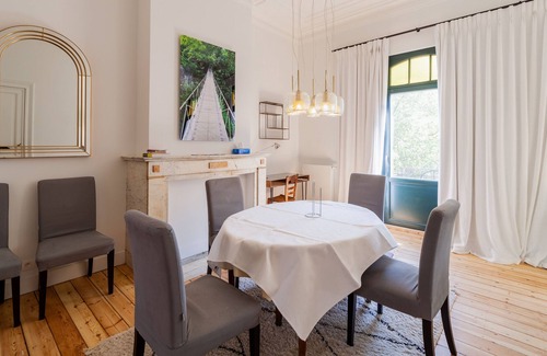 Sint-Gillis Apartment | one bedroom Apartment Self Check In in center of trendy st Gilles
