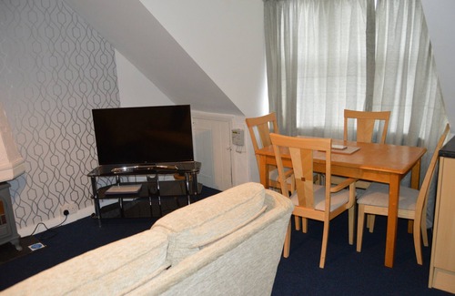 Pittencrieff Apartment | One-bedroom apartment in Dunfermline