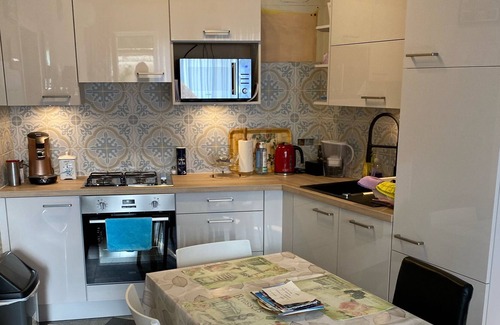 Laken Apartment | One Bedroom Apartment Near ATOMIUM