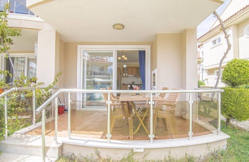 Fethiye City Center Apartment | one bedroom apartment in Sunset Beach Club fethiye, private beach, 24/security