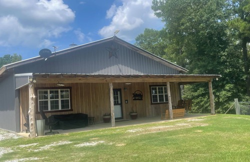 Cottondale House | One bedroom bardominium close to the Alabama stadium