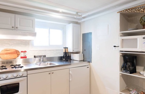 North Cleveland Park Apartment | One Bedroom-Basement Apartment with Private Entrance
