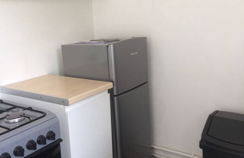 Greenwich West Apartment | One bedroom flat with Garden