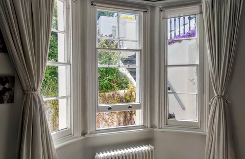 Brighton City Centre Apartment | One-bedroom apartment with private garden near to Brighton Station - Seven Dials