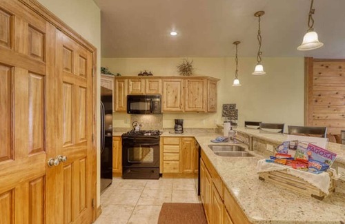 Pagosa Springs Condo | One bedroom Golf Course condo with A/C