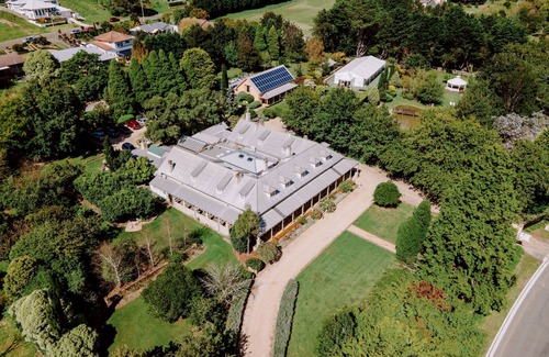Mittagong House | One-Bedroom Holiday Apartment Oaklands 3 | Pet friendly!