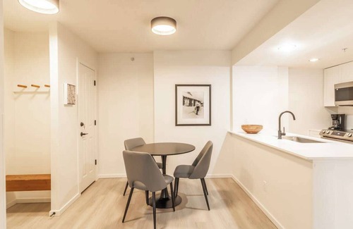 Village North Apartment | One Bedroom in Whistler Village - Unit 613