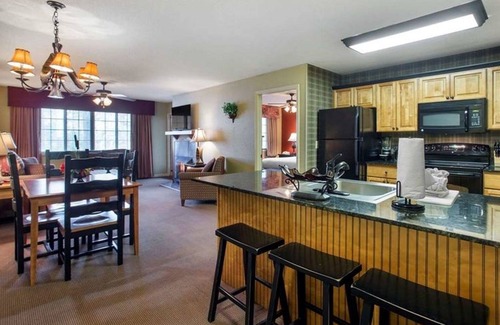 Banner Elk Condo | One Bedroom Luxury Villa, Banner Elk, NC (1905992)