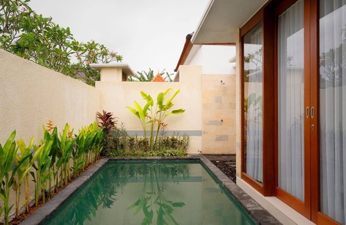 Raya Kuta Villa | One Bedroom Luxury villa and spa with private swimming pool and kitchen