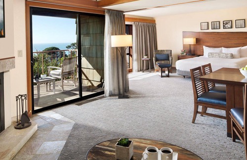 Carmel Highlands Resort | ONE BEDROOM SUITE, CARMEL RESIDENCE RESORT AND CLUB!