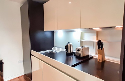 Bunhill Apartment | One Bedroom Serviced Apartment in Lamb's Passage London by MySquare