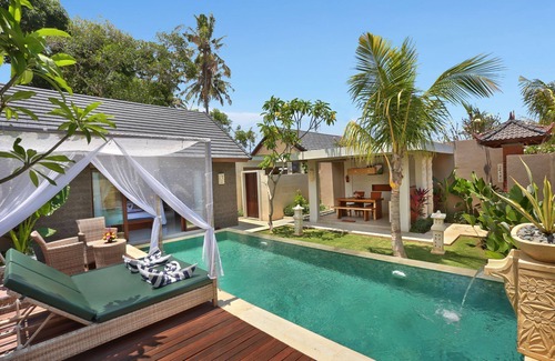 Jimbaran Bay Villa | One Bedroom Suite Villa with a private pool only 5 minutes drive to the beach