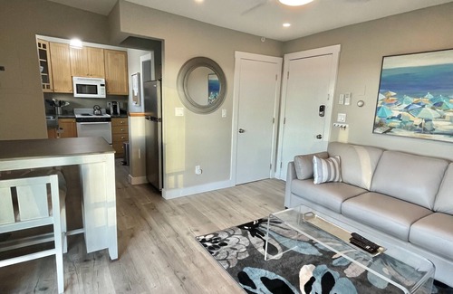 Ogunquit Condo | One bedroom third floor unit at The Lookout