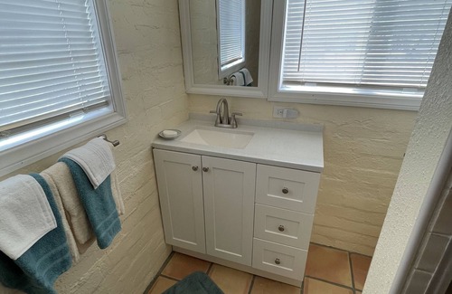 Desert Hot Springs Cottage | One Bedroom With Patio