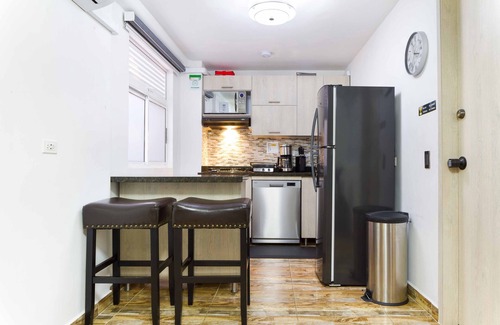 Medellin Apartment | One bedroom with Balcony ac and security hot tub Poblado