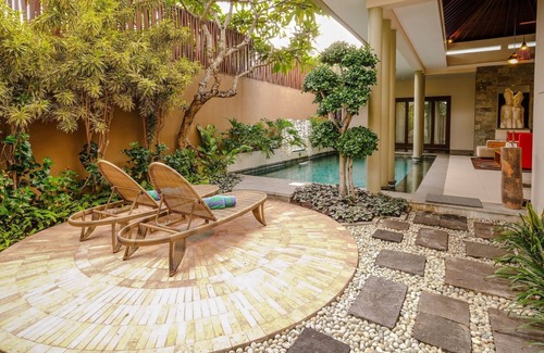 Nakula Villa | One Bedroom with big private pool 36Sqm, 5 mnt walking to the beach