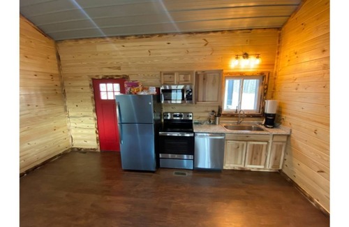 Frenchburg Cabin | One Big Holiday at Red River Gorge