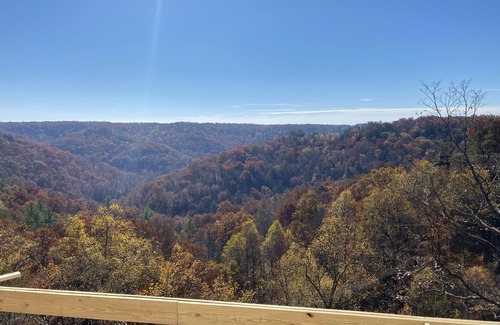 Frenchburg Cabin | One Big Holiday at Red River Gorge
