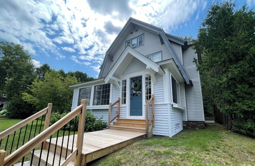 Hillcrest House | One Block from Lake Placid Main Street, Public Beach, venues and eateries