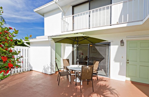 Central Beach House | One block to the beach! Unit was NOT affected by Hurricane Milton!