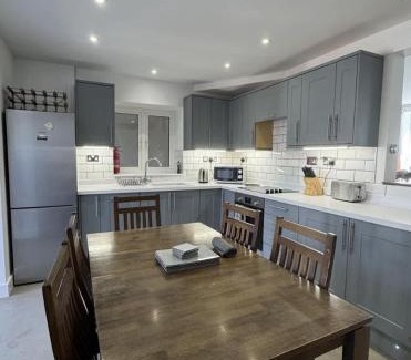 Caister-on-Sea House | One Coastguard Road Cottage