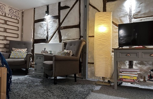 Tavistock House | One Drake Road Hotel