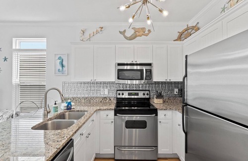 North Carolina Coast House | One House Two Sides w/Pool