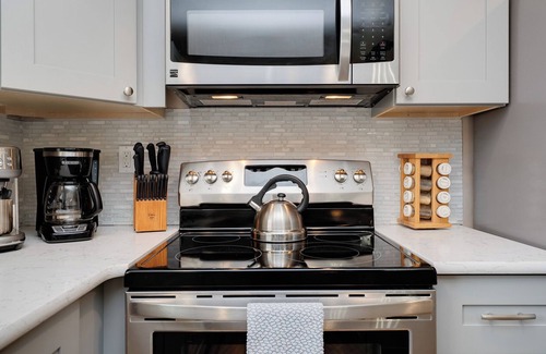 Neahkahnie Beach House | One level home, dog friendly, minutes to the beach, lots of amenities!