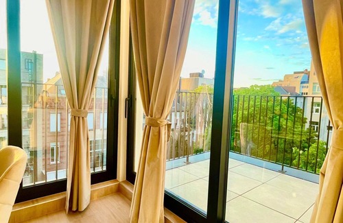 Klein-Antwerpen Apartment | One Lux Stay Near Antwerp Central - 2 Bedroom 1 5 Bathroom