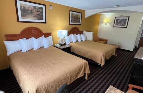 Hummelstown House | One mile to Hershey Park/Stadium/Giant Center/Zoo/Hospital attractions