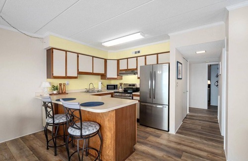 Ocean City Condo | One of a Kind Direct Bay Views From This 3 Bedroom