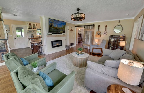 Venice House | One-of-a-Kind Home! Pet Friendly, Fenced, Private Pool! 1 mi to Downtown & Beach