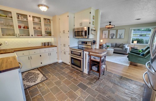 Venice House | One-of-a-Kind Home! Pet Friendly, Fenced, Private Pool! 1 mi to Downtown & Beach