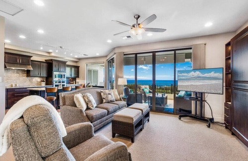 Kapalua Condo | ONE of Our BEST, UPSCALE Renovations w HUGE OCEAN Views