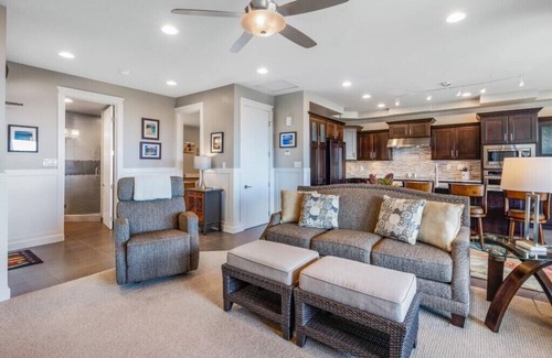 Kapalua Condo | ONE of Our BEST, UPSCALE Renovations w HUGE OCEAN Views