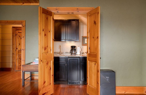 Sapphire House | "One of the Best Views in all of WNC"-4240 ft elev-Indoor & Outdoor Fireplaces