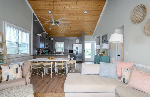 Saint Helena Island House | One Particular Harbor - Harbor Island Oceanfront, Private Pool!