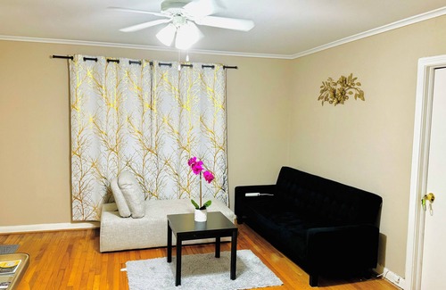 Texas Medical Center Apartment | One Queen Room in Fully Furnished Two-Room Apartment at Texas Medical Center