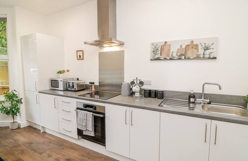 Peterborough Cottage | ONE, romantic in Peterborough