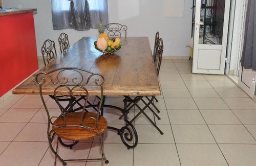 Ravine des Cabris Villa | ONE-STOREY AIR CONDITIONED VILLA - HEATED (29 °) AND SECURE POOL.